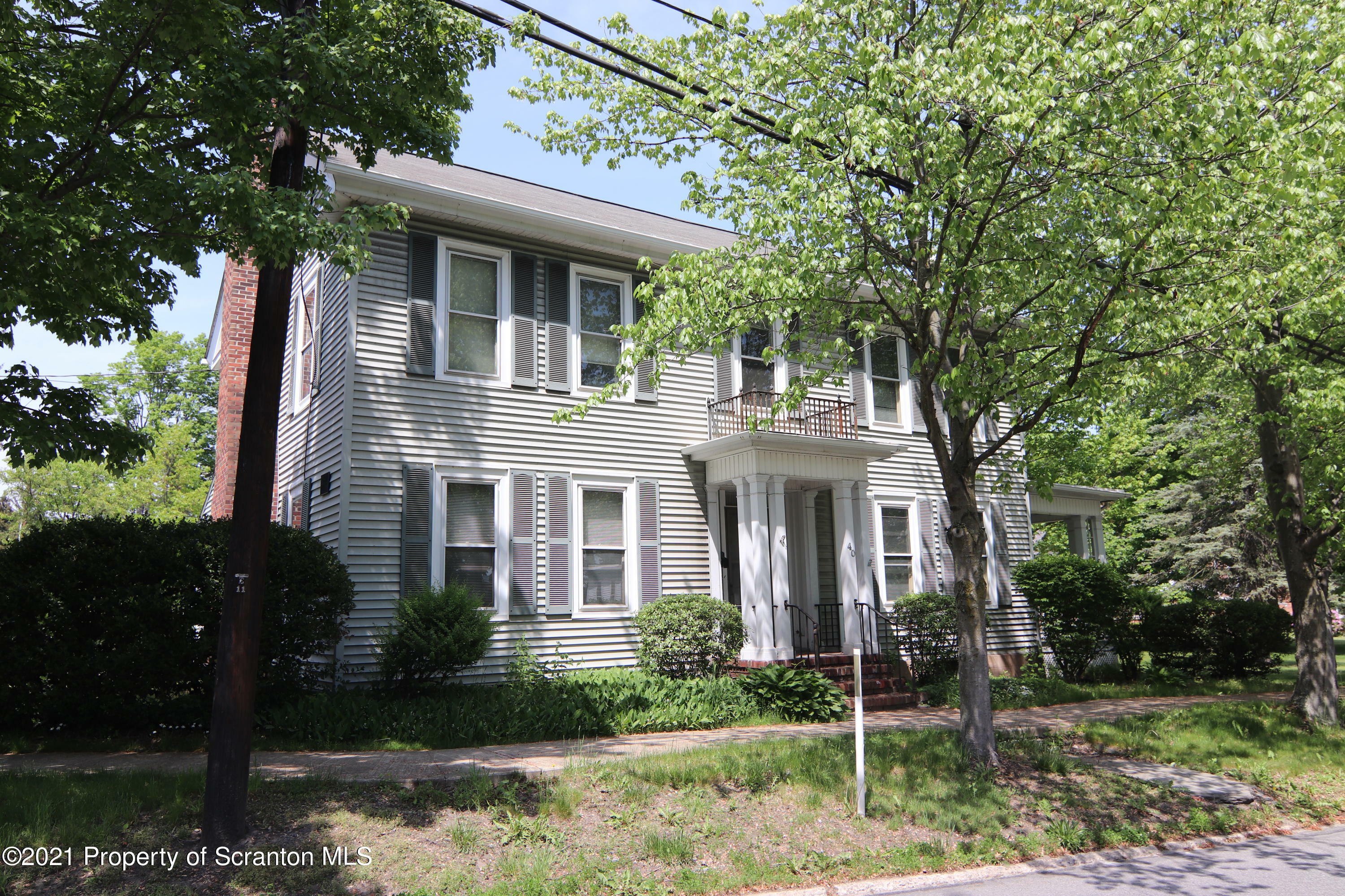 Property Photo:  40 W Tioga Street  PA 18657 