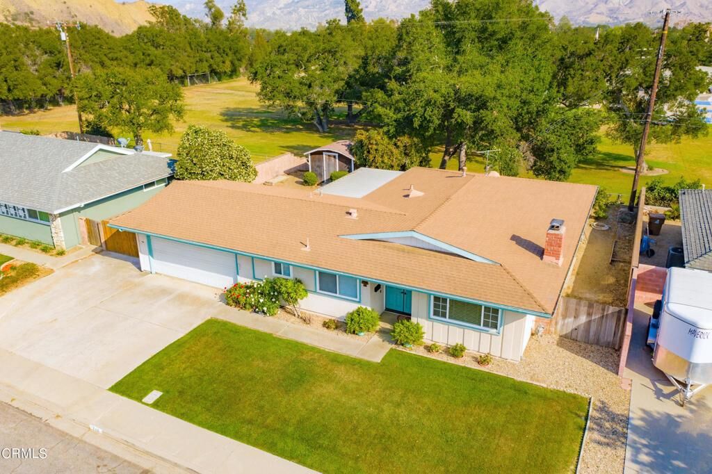 Property Photo: 1246 Maple Street CA 93060