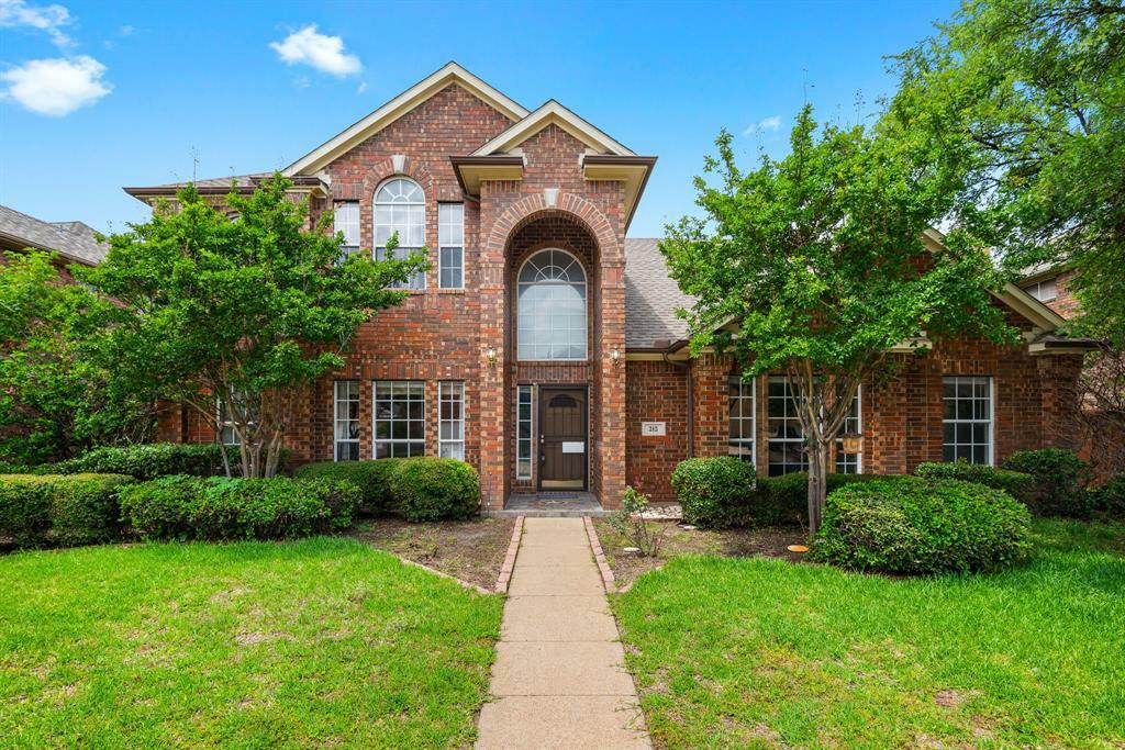 Property Photo:  212 Cove Drive  TX 75019 