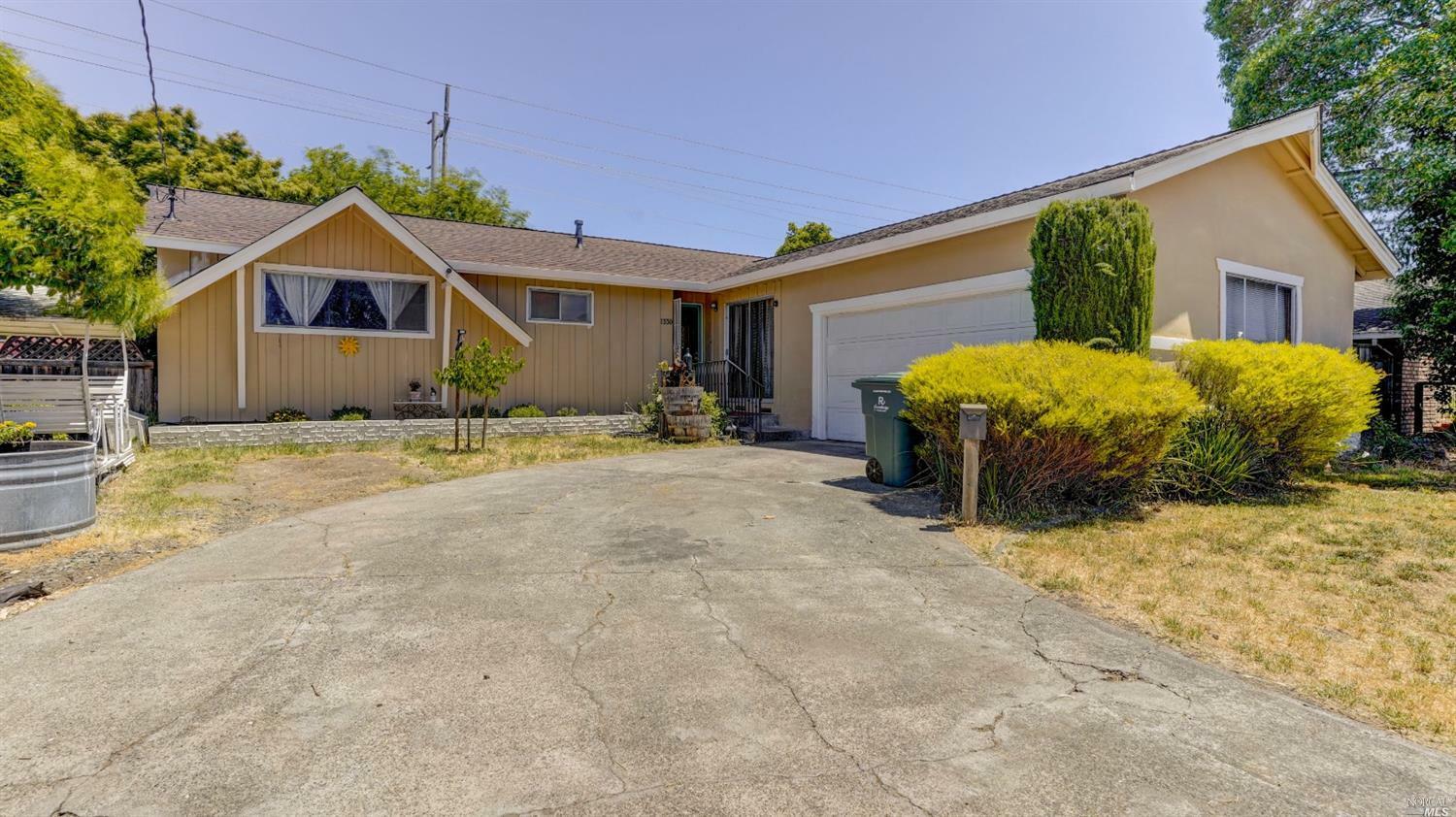 Property Photo:  1330 Manhattan  CA 95401 