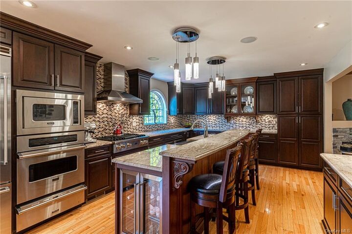 2 Westbrook Court  Cortlandt Manor NY 10567 photo