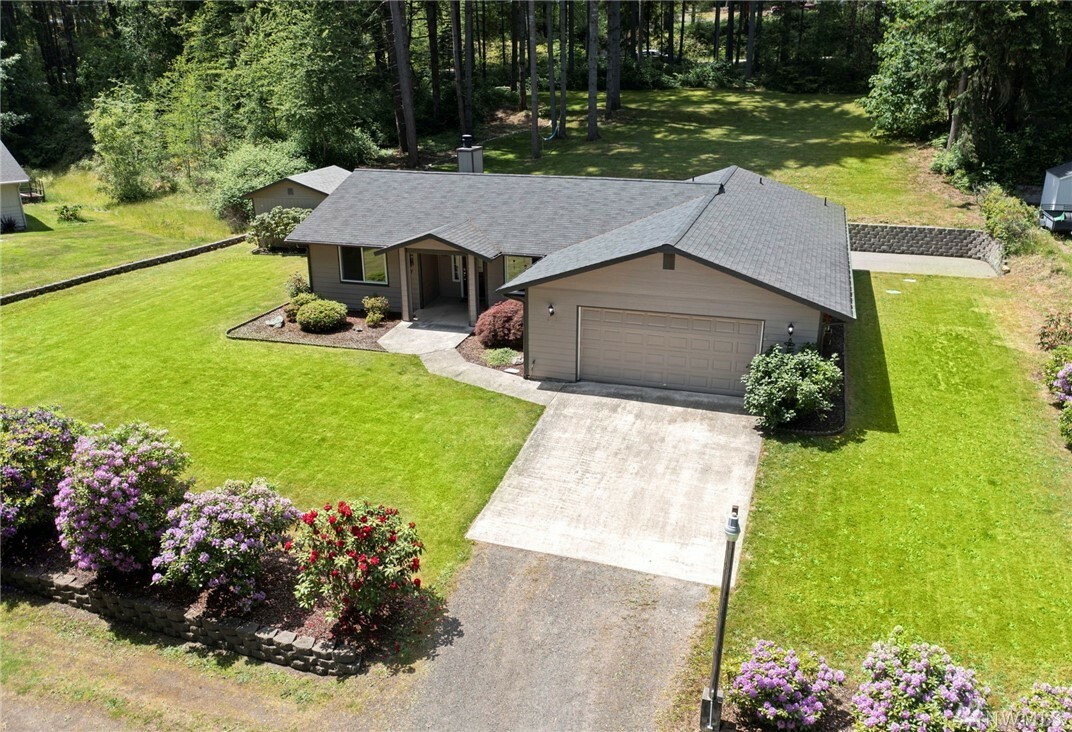 Property Photo:  240 SW Lider Rd  WA 98367 