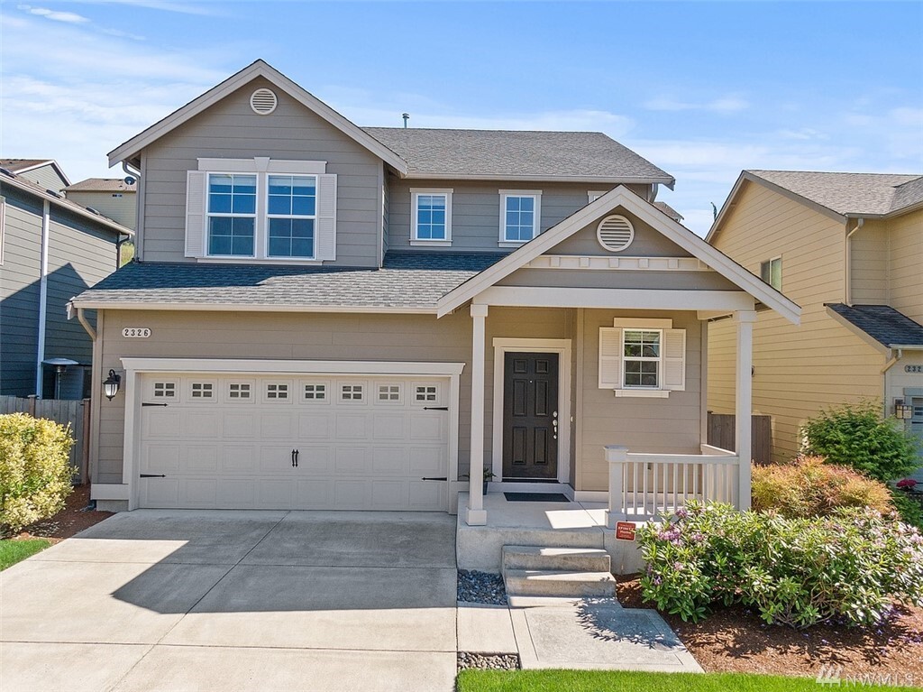 Property Photo: 2326 53rd St SE WA 98092