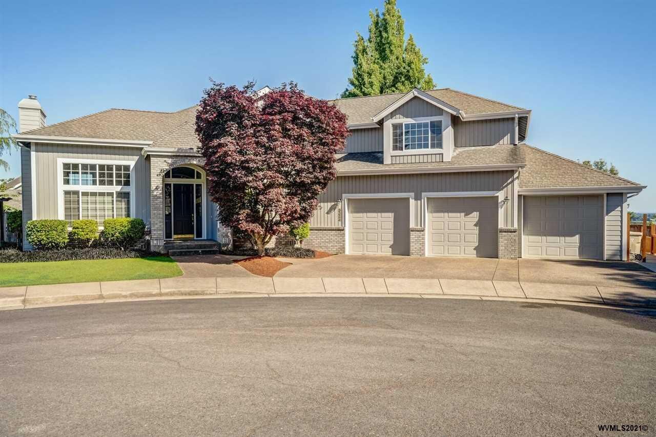 Property Photo:  3334  Pinnacle Pl  OR 97370 