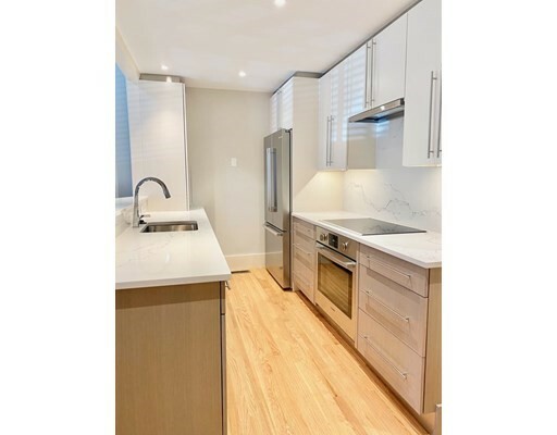 Property Photo:  214 Commonwealth Avenue 1  MA 02116 