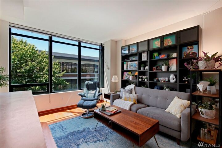 Property Photo:  2716 Elliott Ave 501  WA 98121 