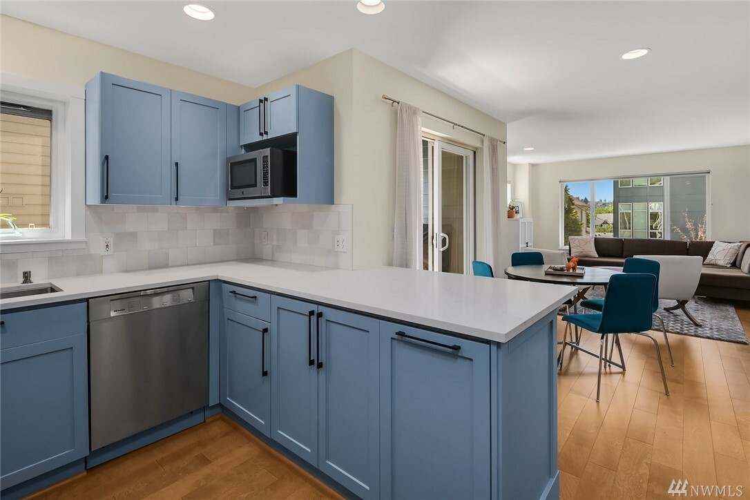 Property Photo: 3652 Francis Ave N A WA 98103