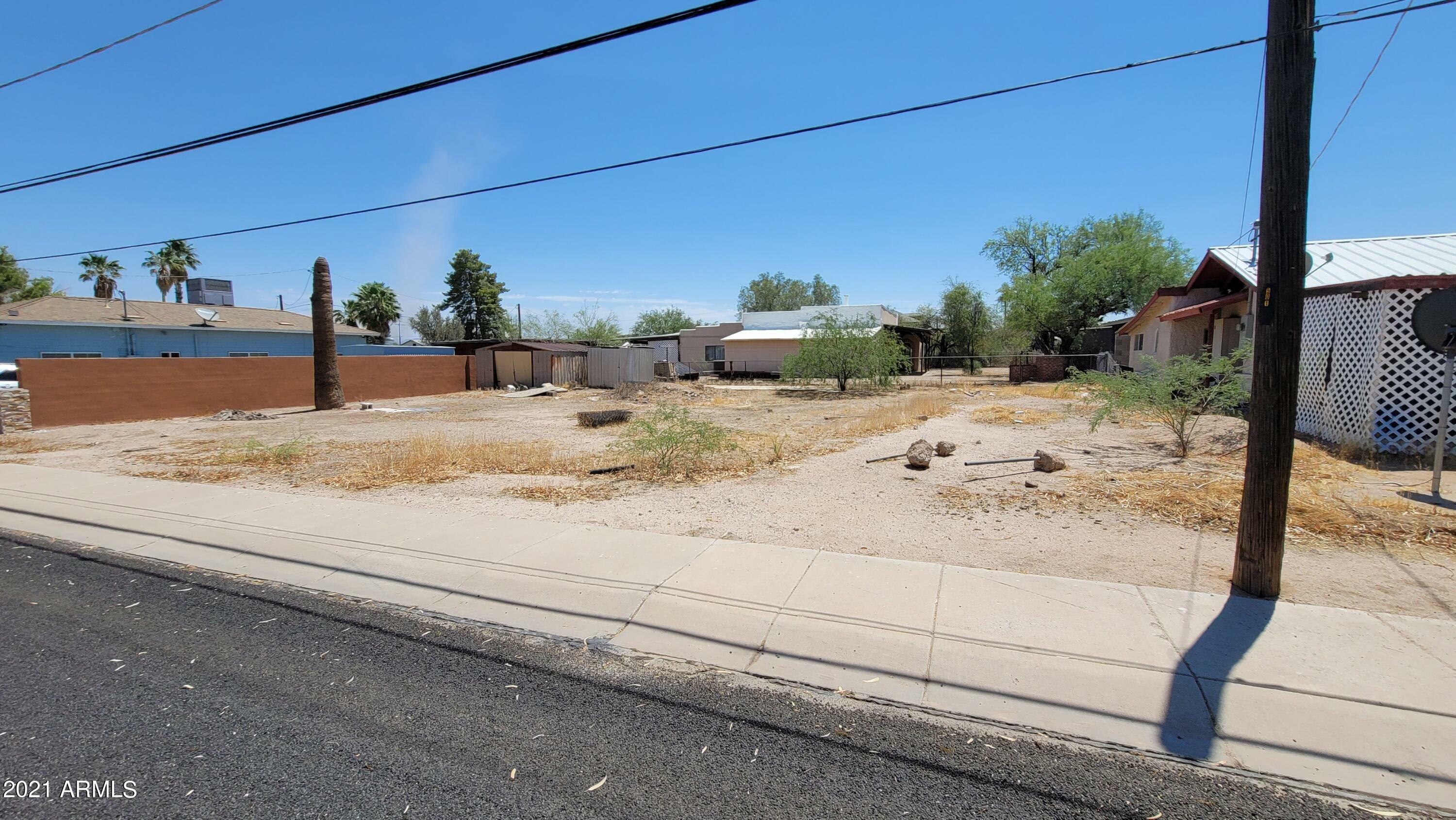 Property Photo:  525 N Church Street  AZ 85132 