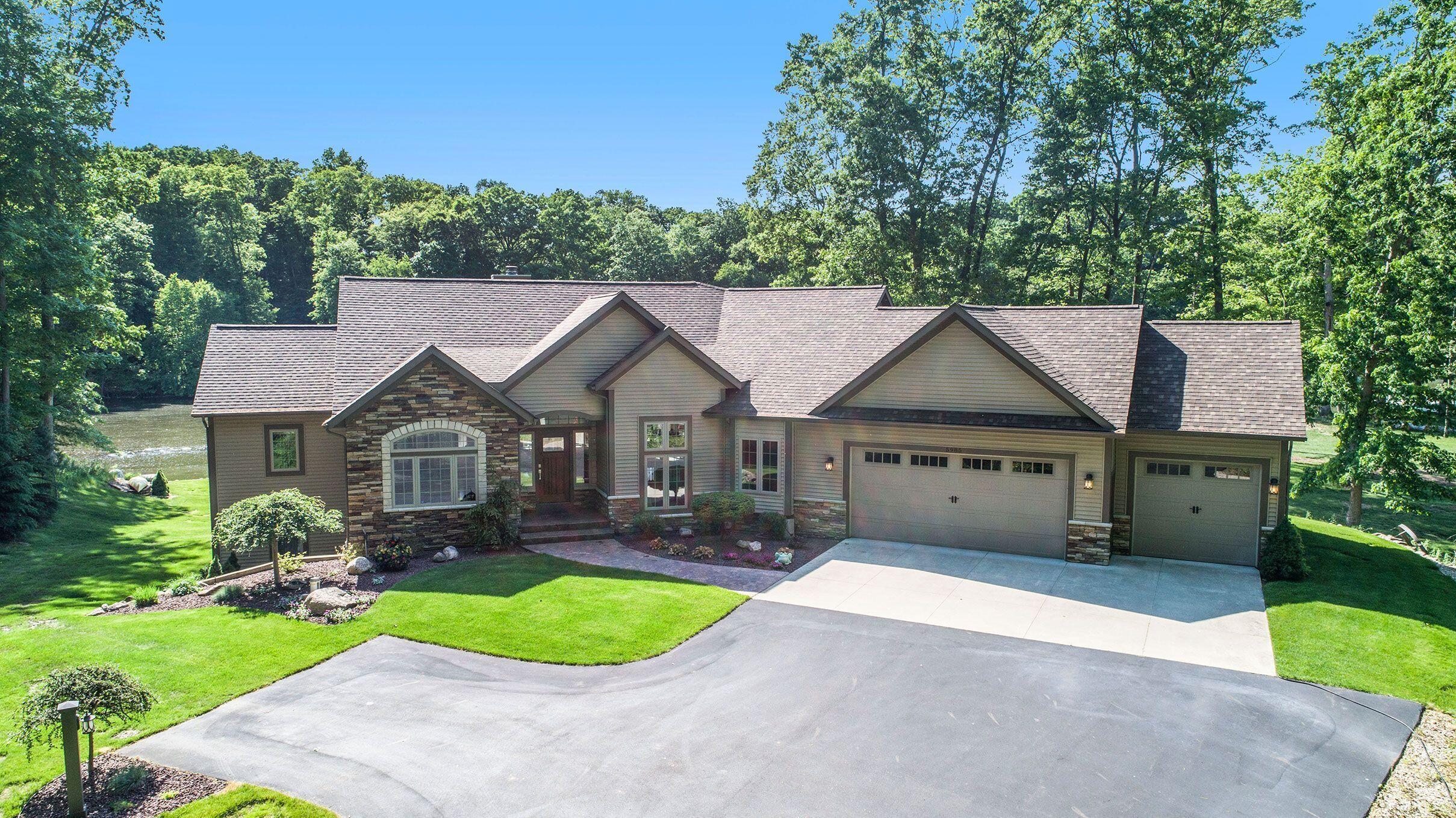 Property Photo: 5985 Tannon Court MI 49302