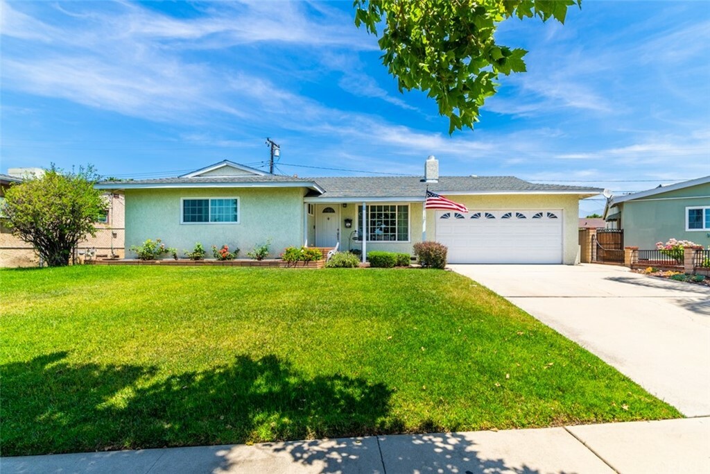 Property Photo:  1229 Sycamore Court  CA 91764 