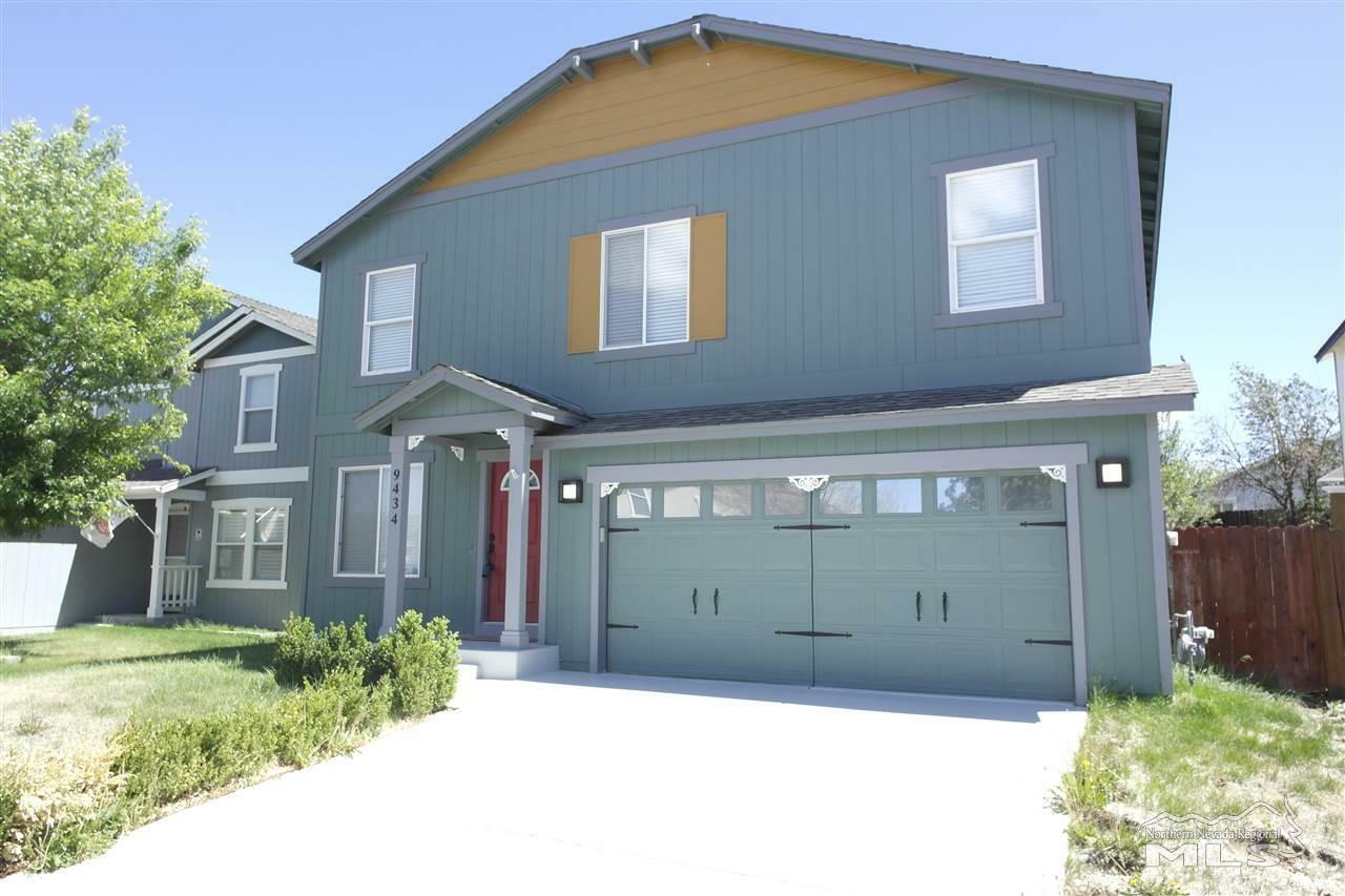 Property Photo:  9434 Autumn Leaf Way  NV 89506 