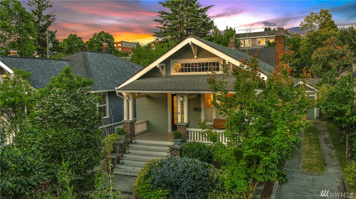 Property Photo: 4814 1st Ave NW WA 98107