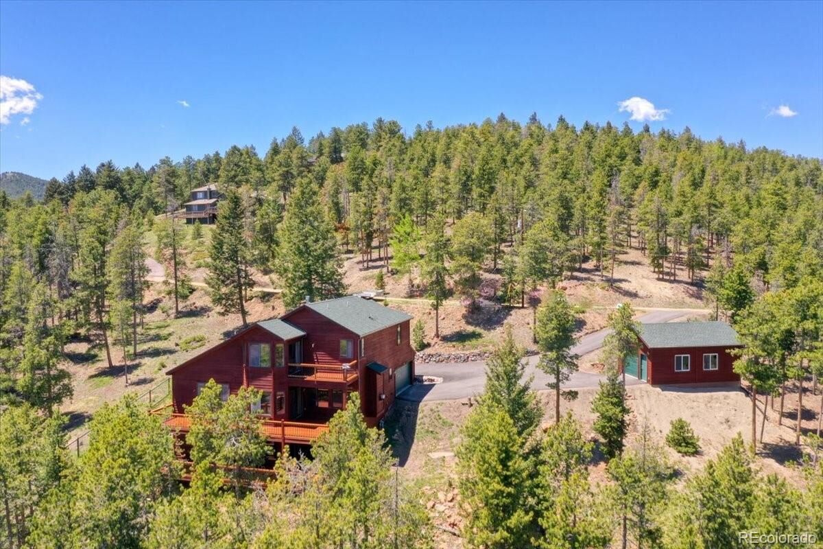 Property Photo:  6974 Woodchuck Way  CO 80439 