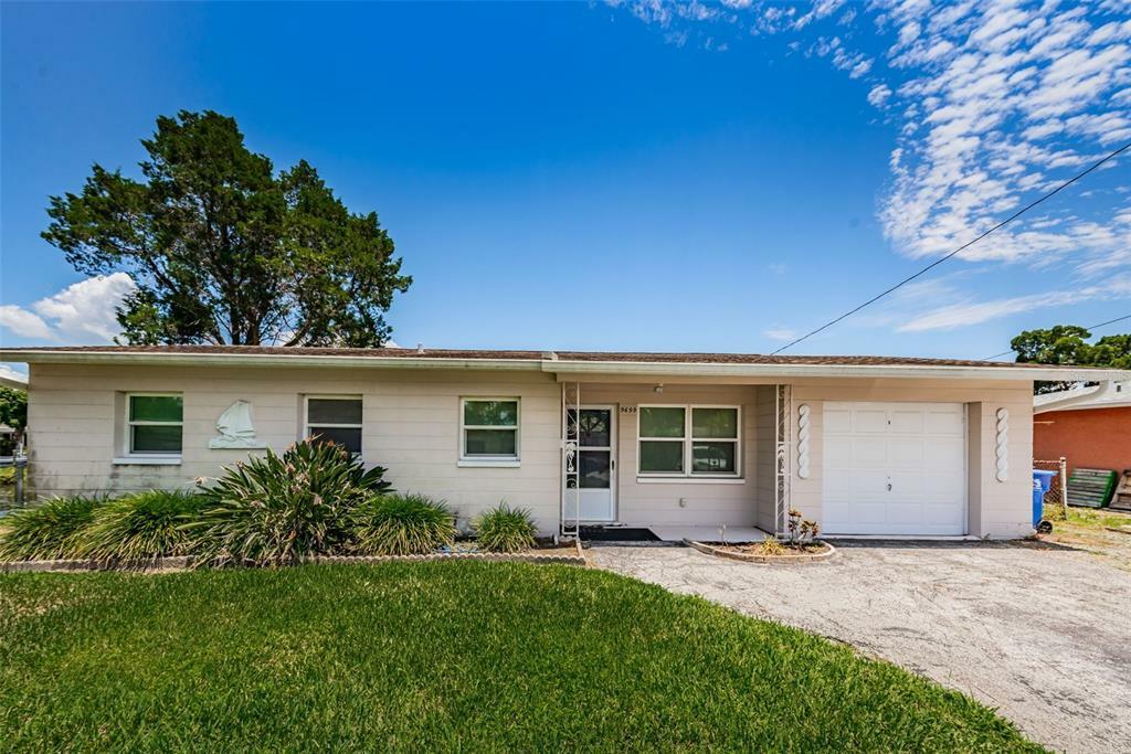 Property Photo:  9699 2nd Street N  FL 33702 