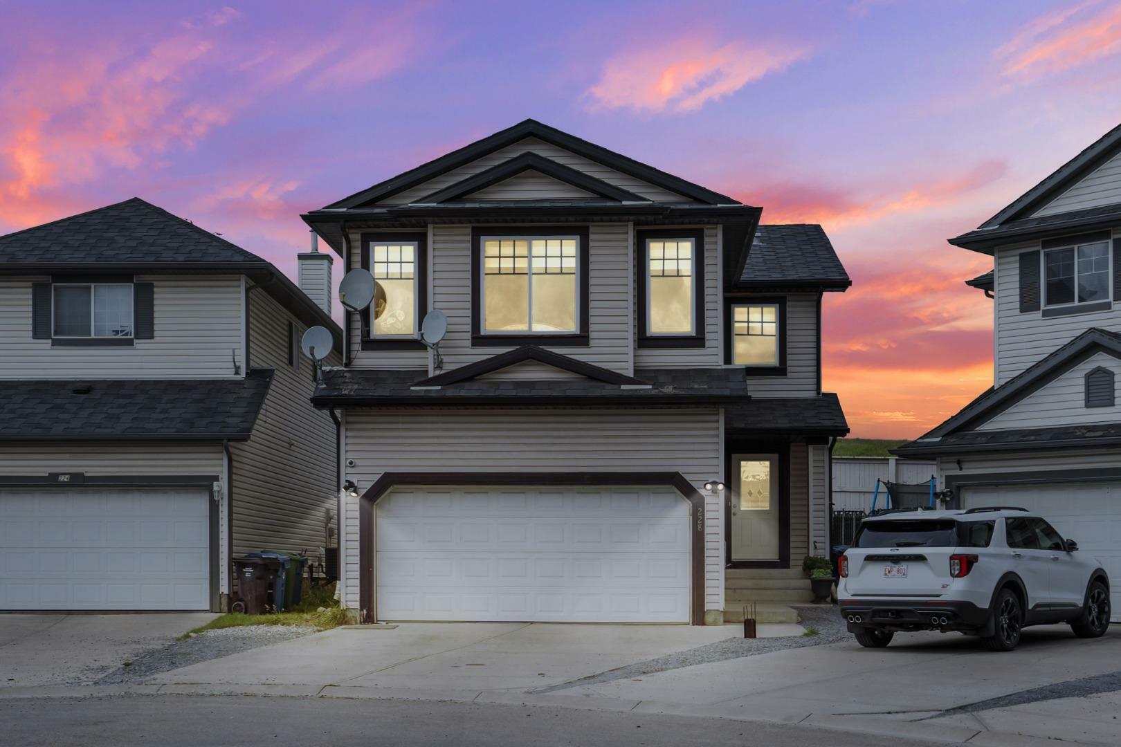 Property Photo: 228 Covemeadow Court NE AB T3K 6H2