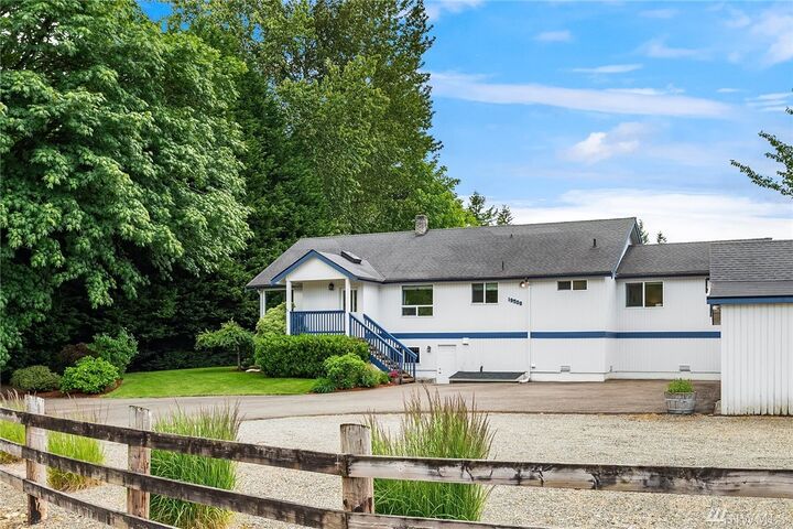 Property Photo:  19509 SE 141st St  WA 98059 