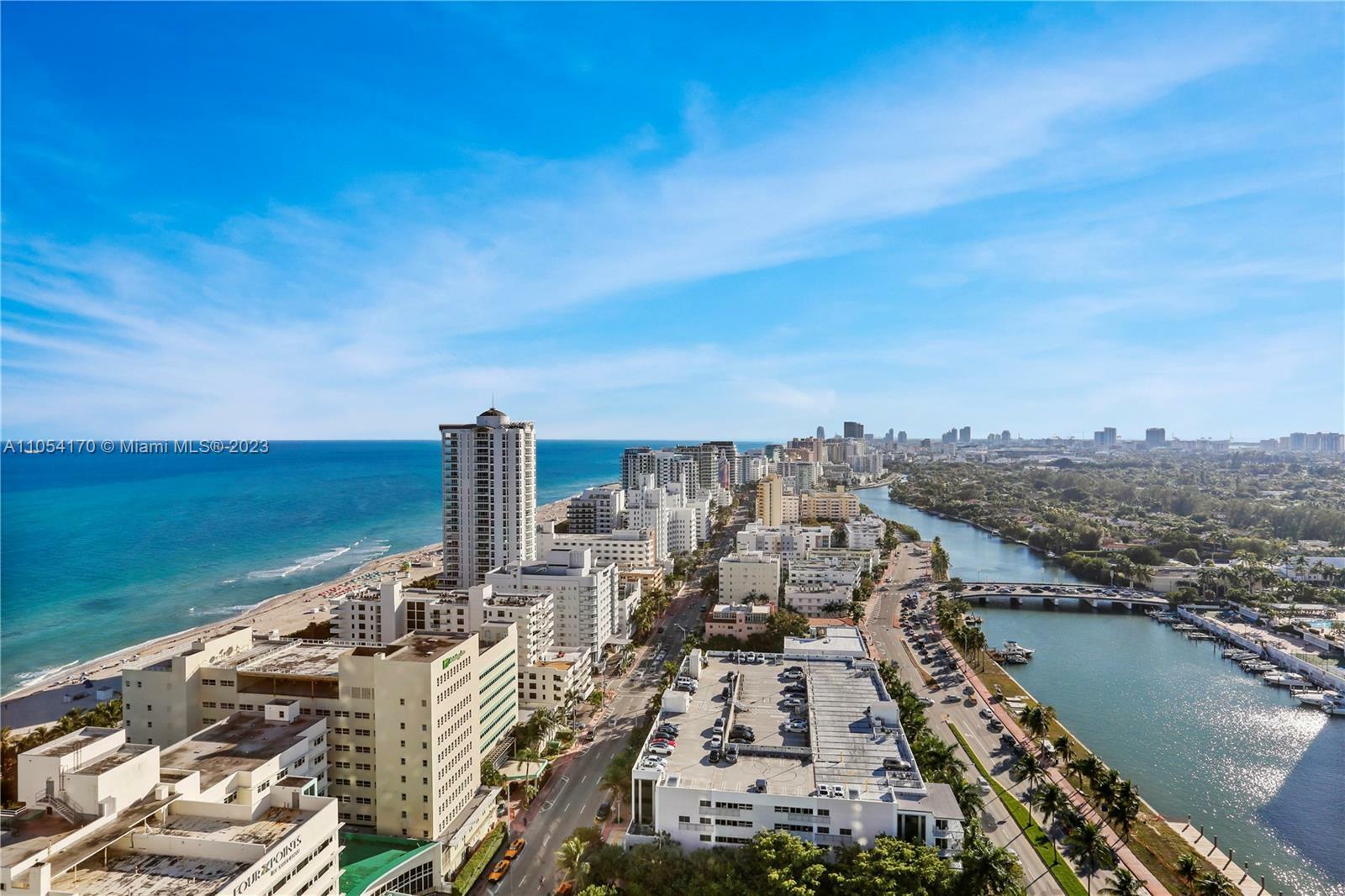 Property Photo:  4401 Collins Ave 2610/2612  FL 33140 