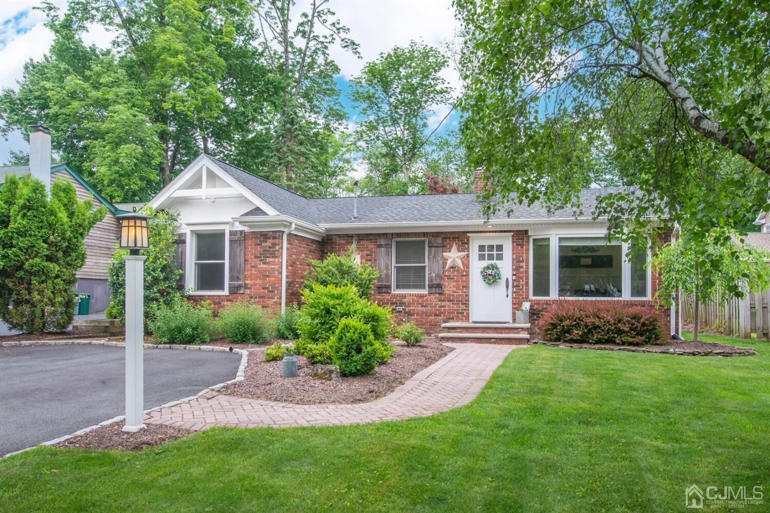 Property Photo: 33 Rapalyea Road NJ 07843