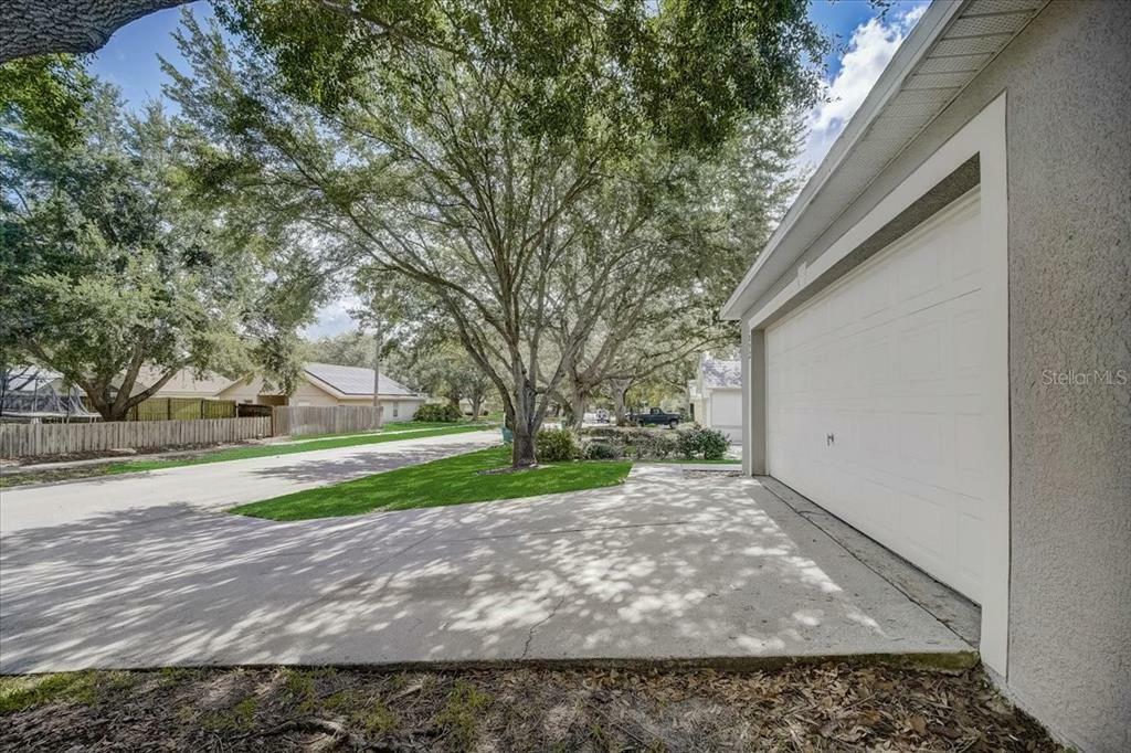 Property Photo:  1092 Remington Avenue  FL 32726 