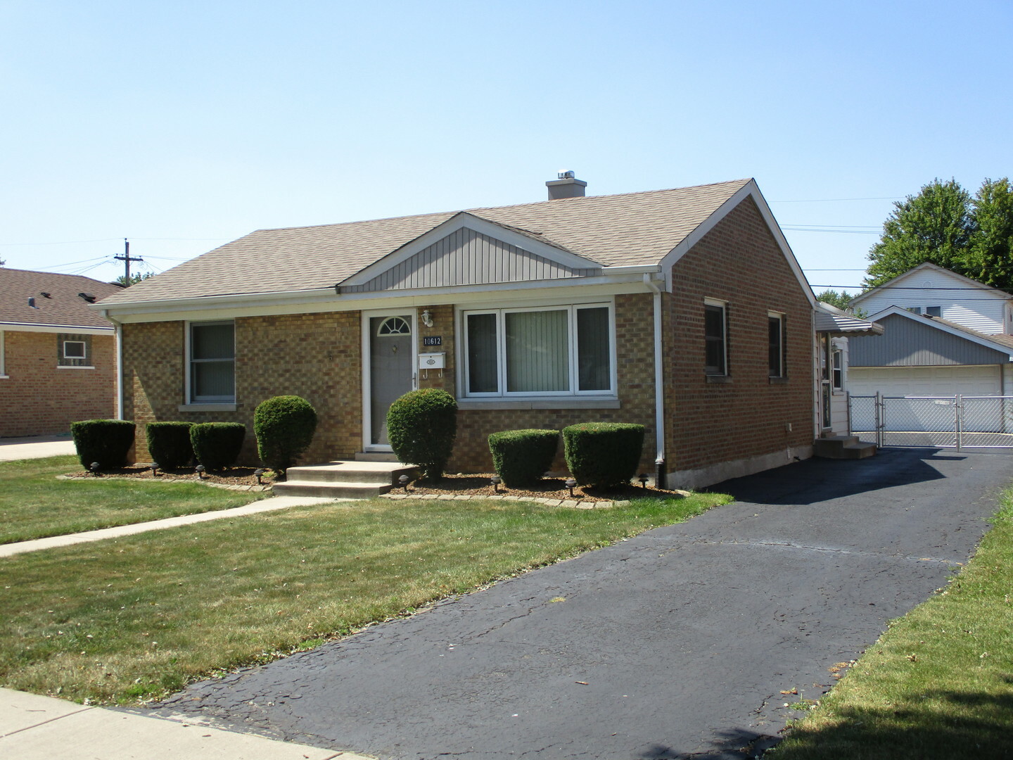 Property Photo:  10612 Moody Avenue  IL 60415 