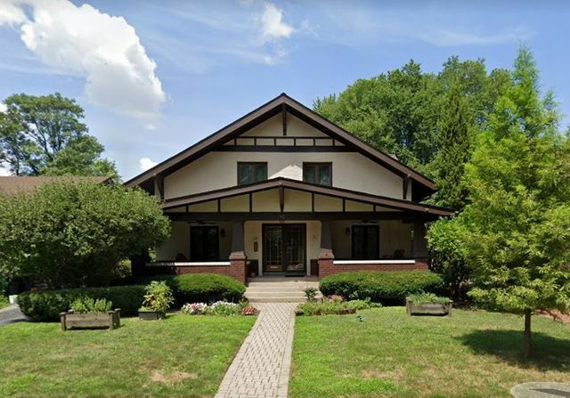 Property Photo: 82 Lawton Road IL 60546