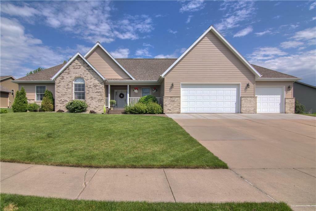 Property Photo: 3124 County Farm Road WI 54703