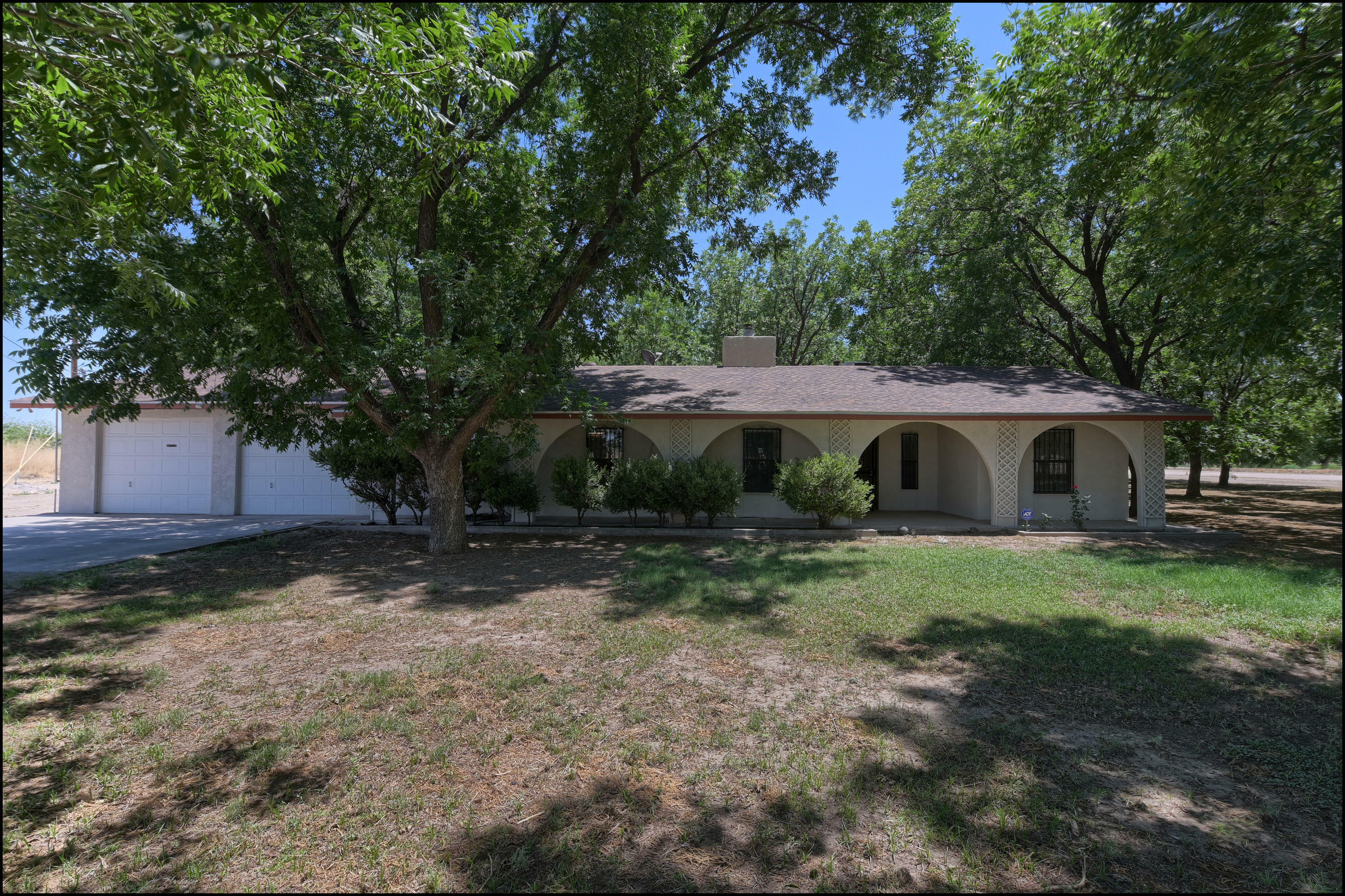 Property Photo: 2456 W Ohara Road NM 88021