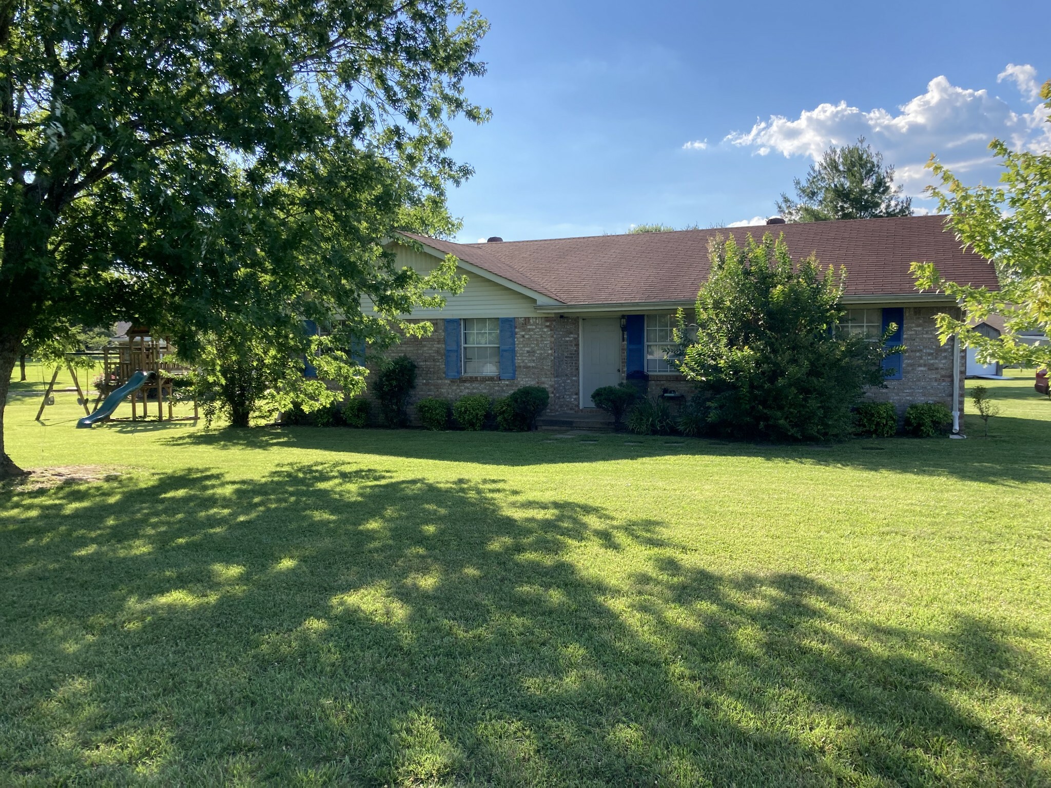 Property Photo:  1264 Old Highway 52  TN 37083 