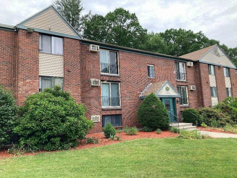 Property Photo: 110 English Village Road Unit 303 NH 03102