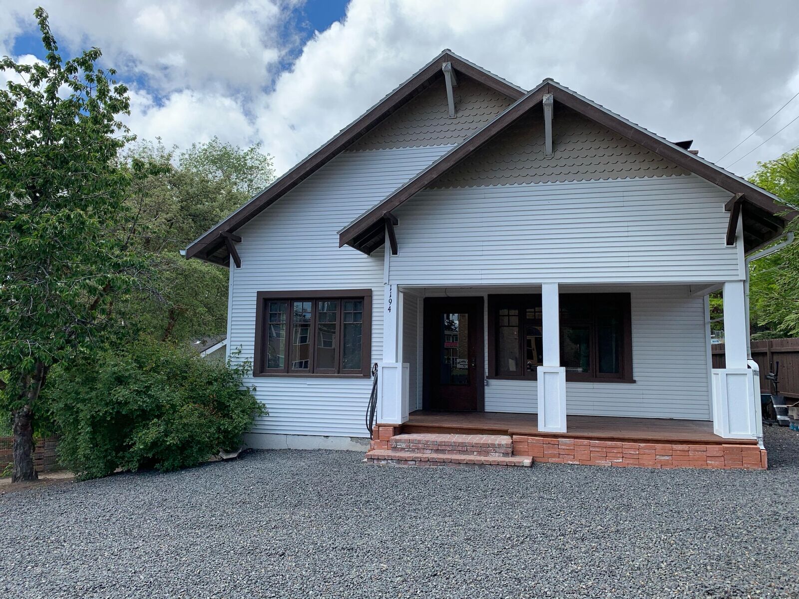 Property Photo:  1194 Crescent Avenue  OR 97601 