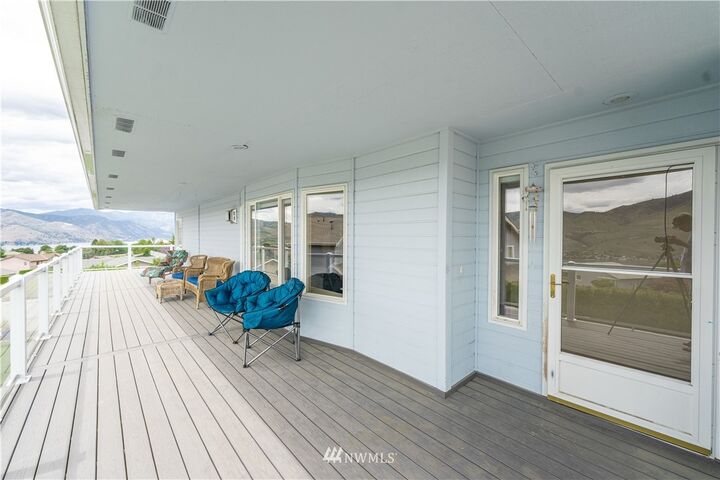 Property Photo: 305 Butte Road WA 98816