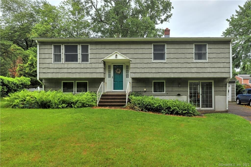 Property Photo:  73 Shadyside Lane  CT 06460 