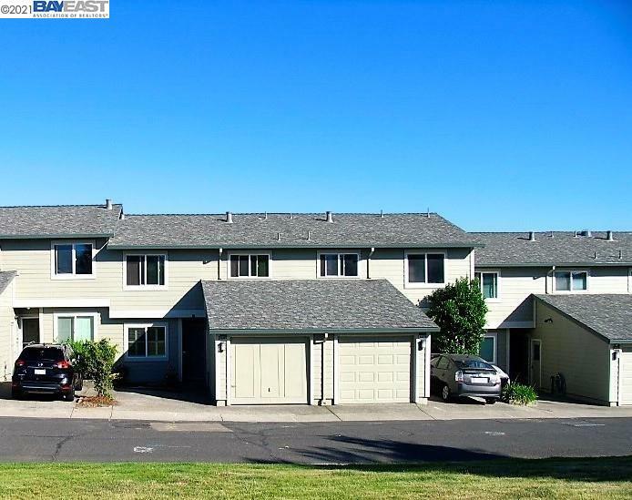 Property Photo:  25083 Oakridge Ct  CA 94541 