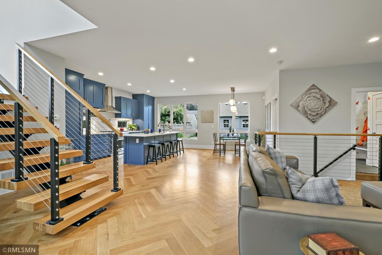 Property Photo: 1392 Bayard Avenue MN 55116