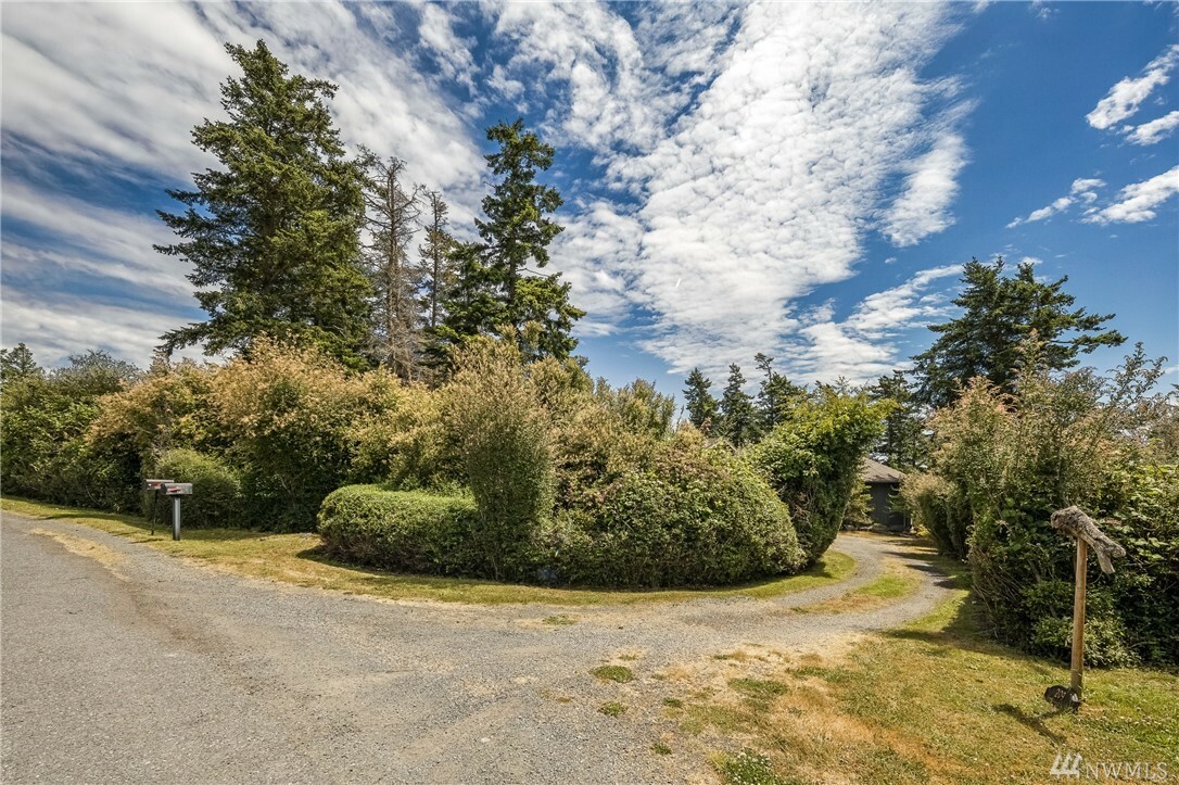 Property Photo:  209 Straits View Drive  WA 98250 