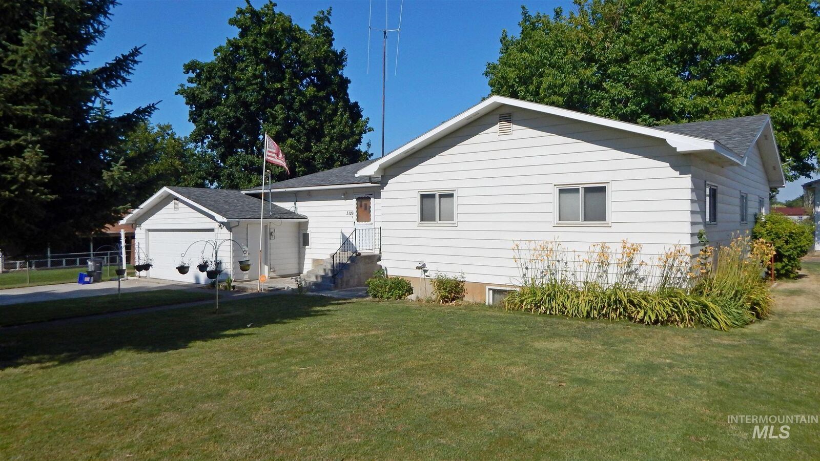 Property Photo:  3129 7th St  ID 83501 