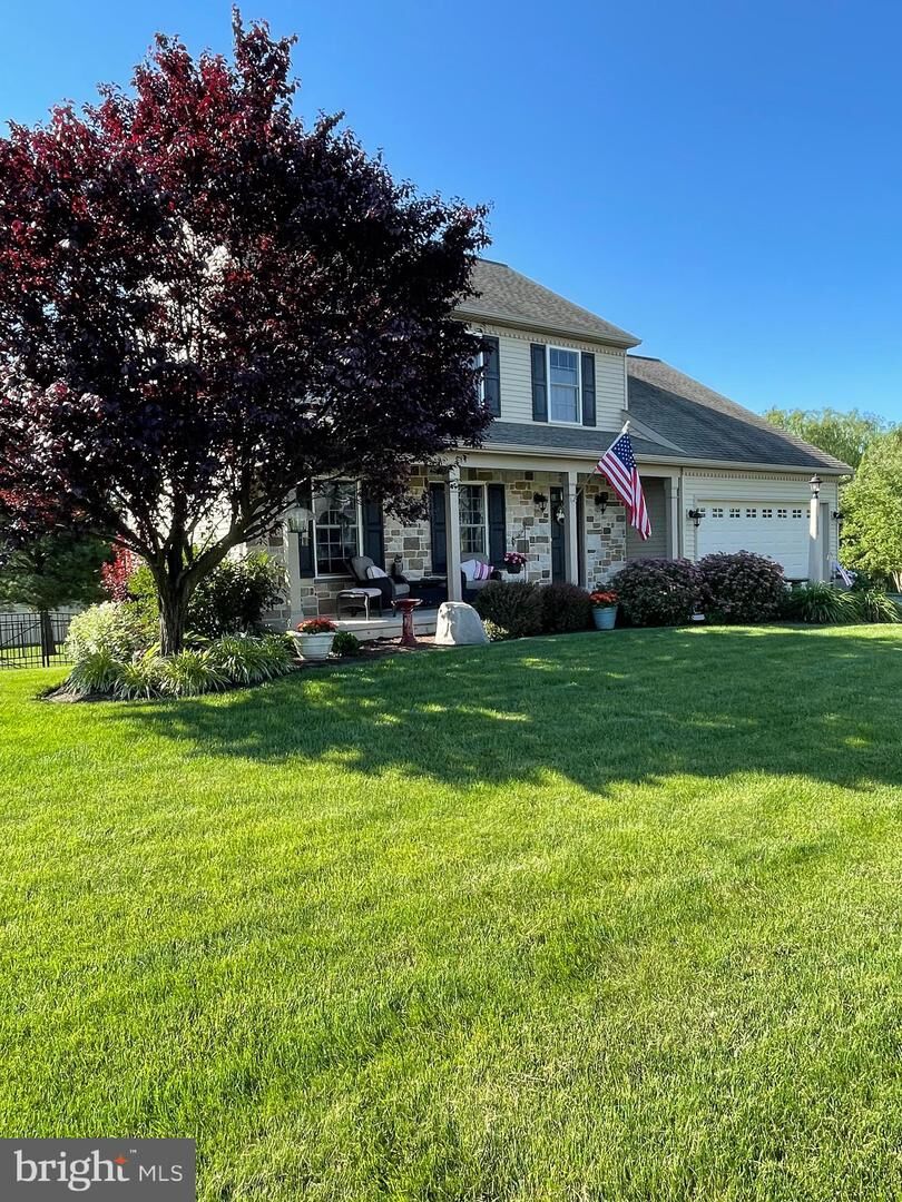 Property Photo: 2040 Mallard Lane PA 17046