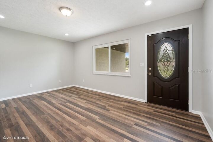 Property Photo:  4723 Presidential Street  FL 33584 