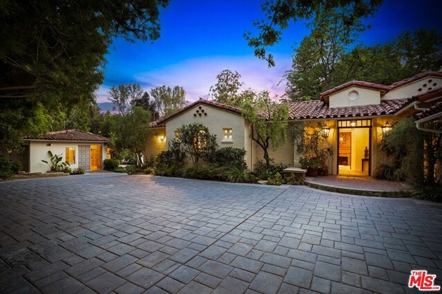 Property Photo:  5000 Arundel Drive  CA 91364 