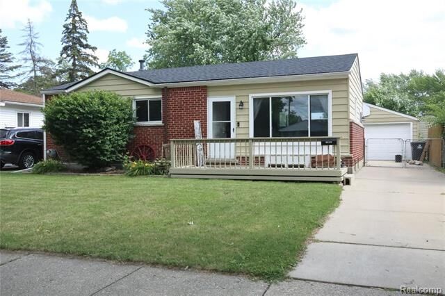 Property Photo:  1353 Westchester Street  MI 48186 