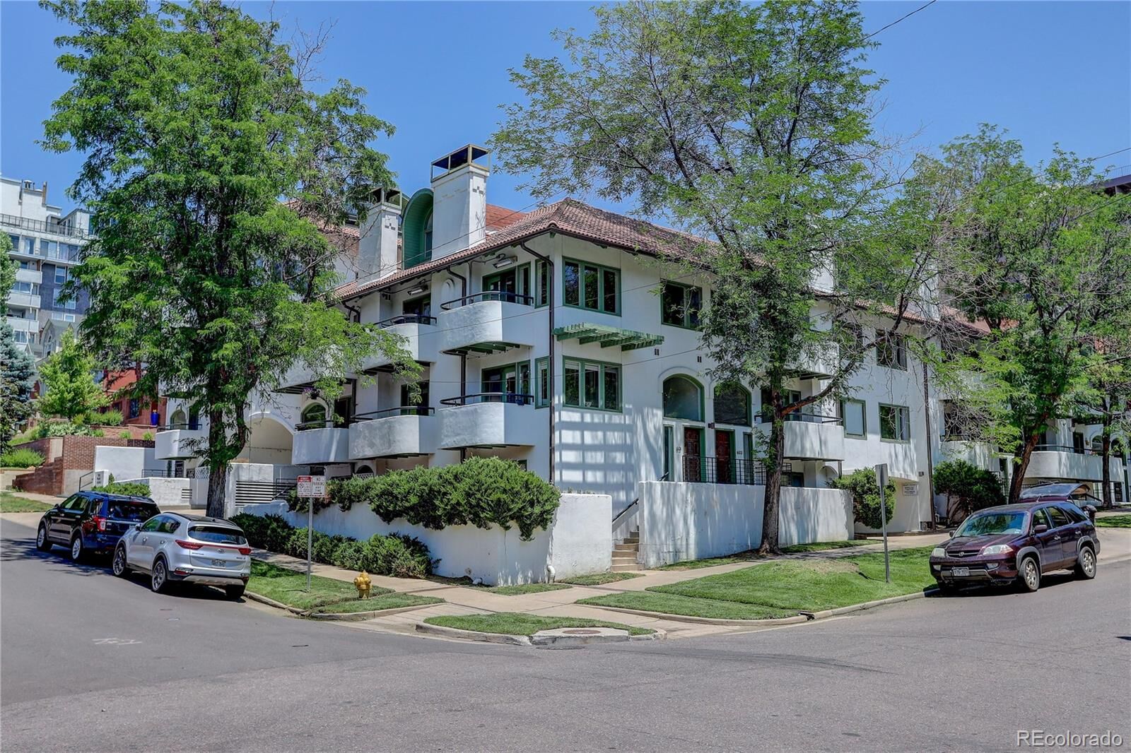 Property Photo: 704 Pearl Street 210 CO 80203