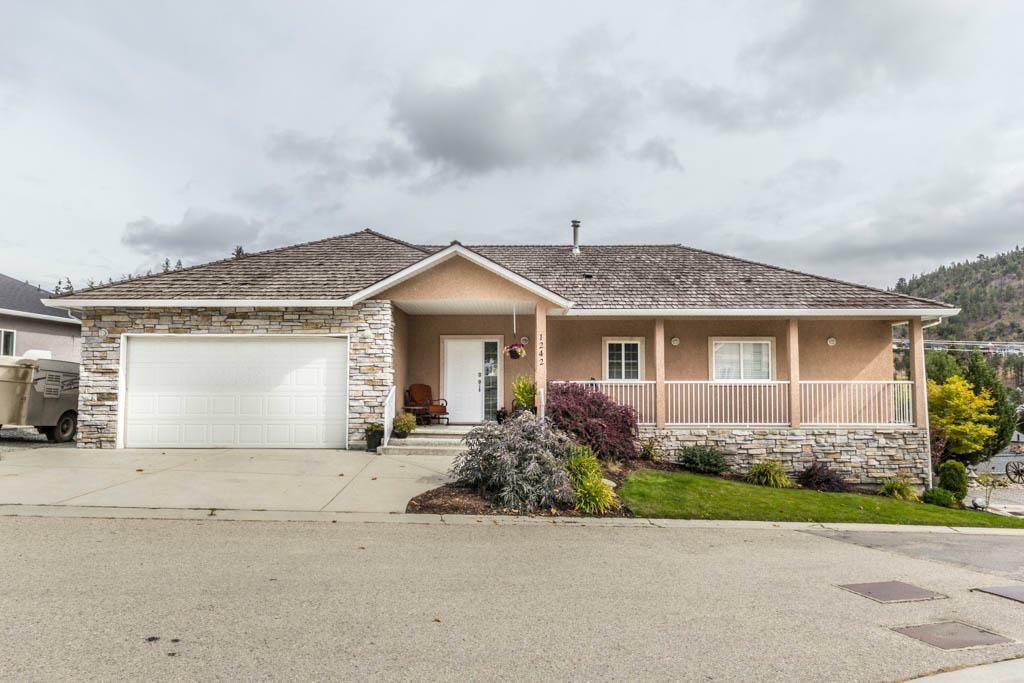 1242 Rio Drive S  Kelowna BC V1V2N3 photo