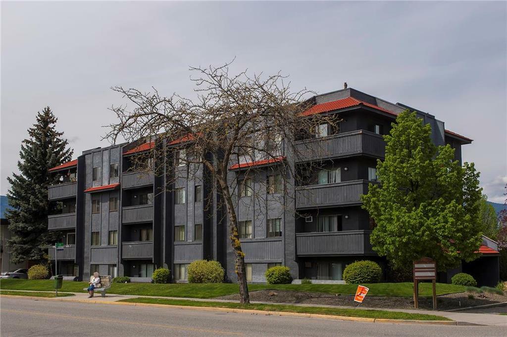 1494 Graham Street 403  Kelowna BC V1Y3B1 photo
