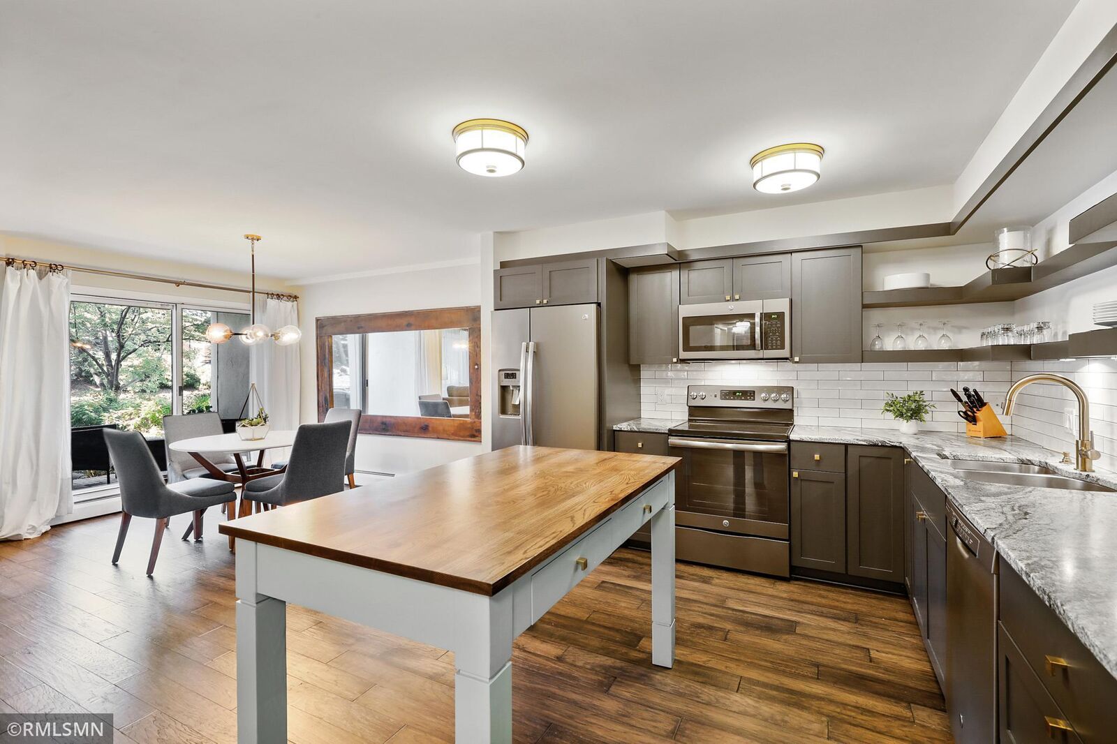 Property Photo:  7220 York Avenue S 117  MN 55435 