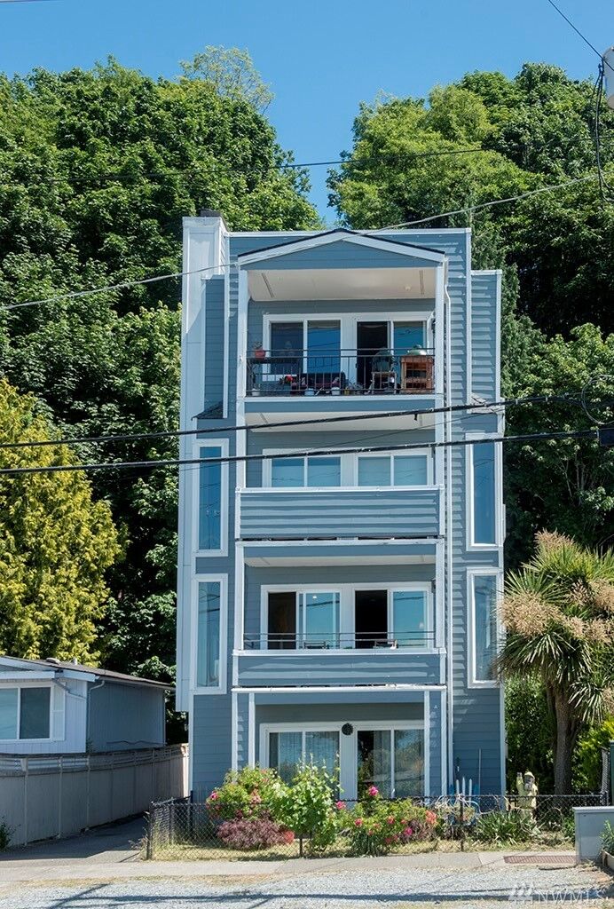 1718 Alki Ave SW 200  Seattle WA 98116 photo