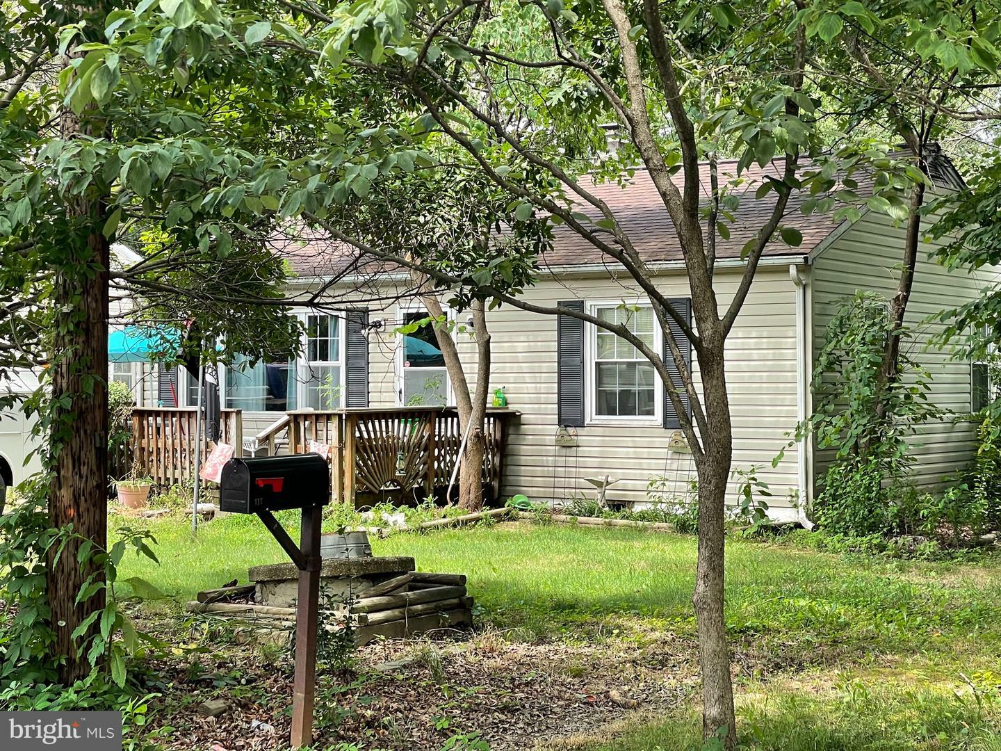 Property Photo:  113 Early Street  VA 22408 