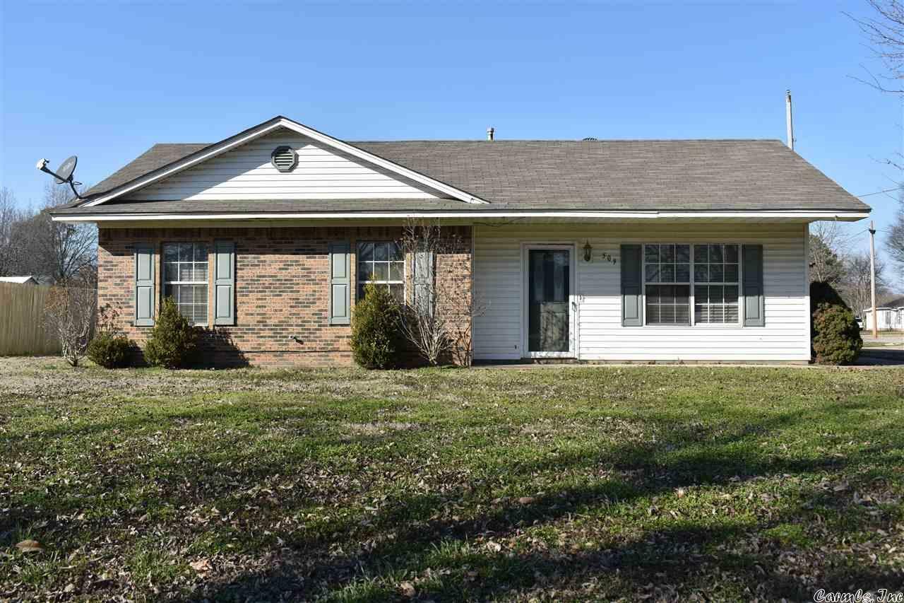 Property Photo:  509 S Nance  AR 72447 