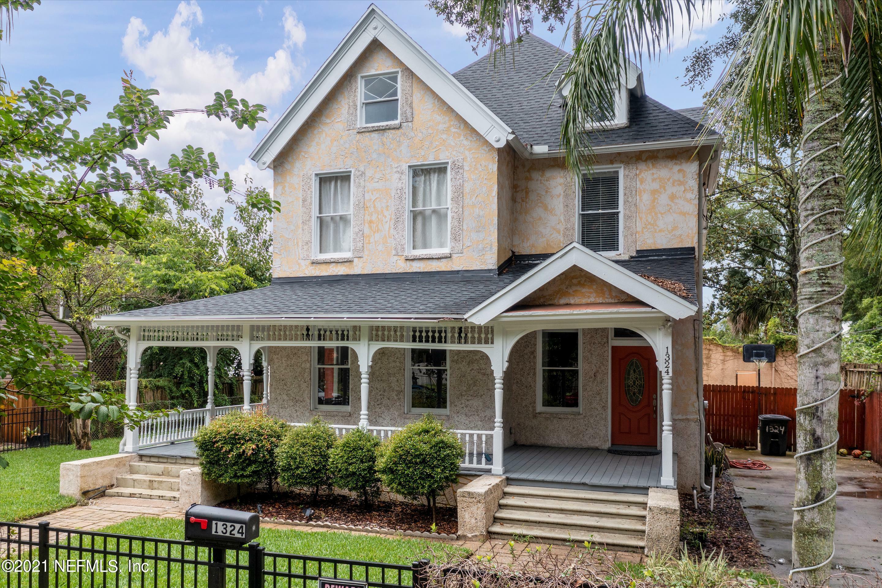 Property Photo:  1324 Hubbard Street  FL 32206 