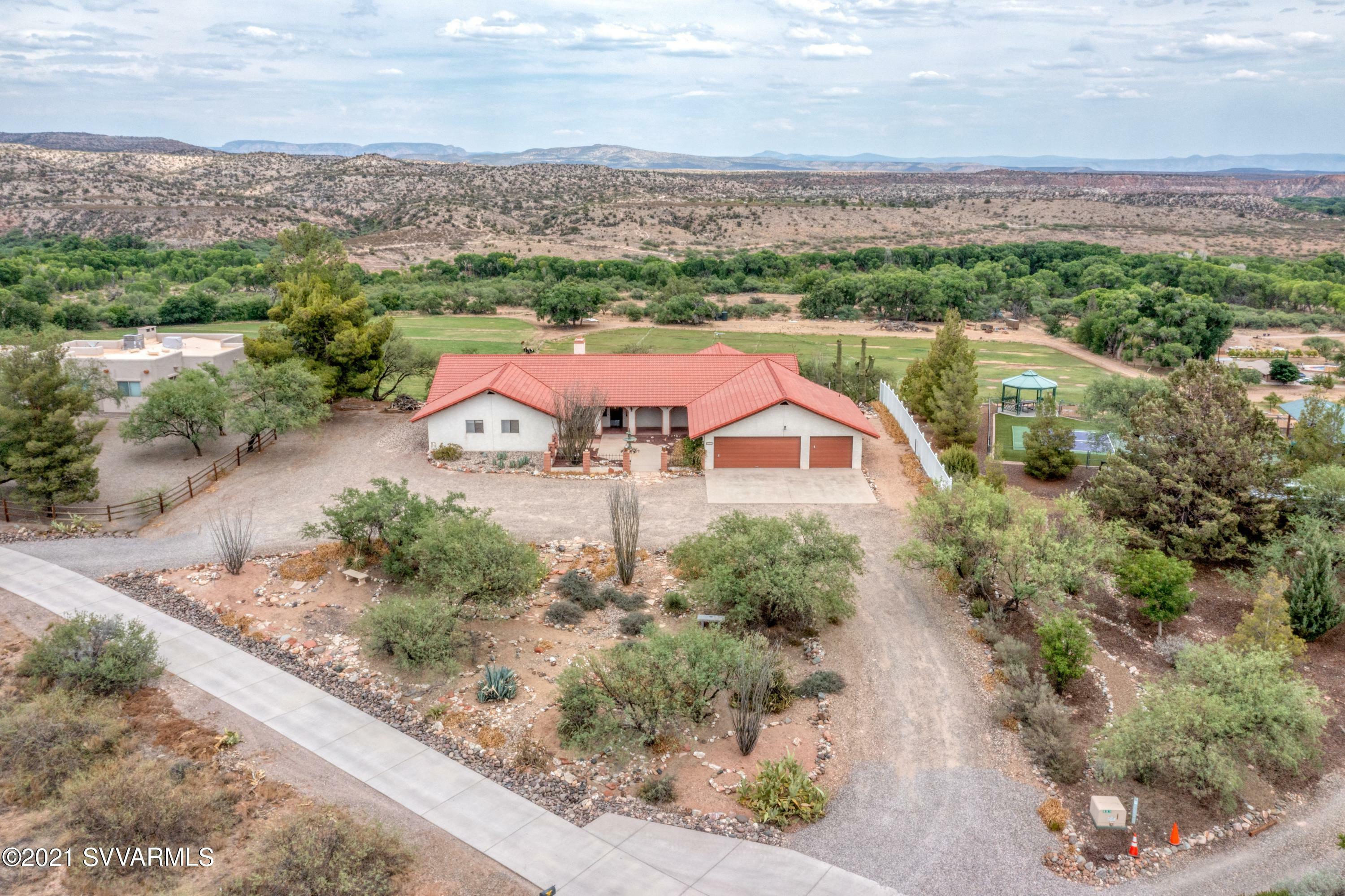 Property Photo:  685 E Cliffside Drive  AZ 86324 