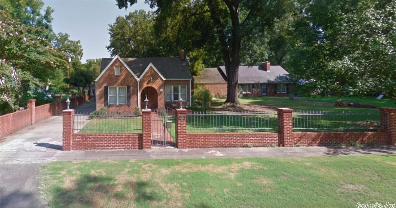 Property Photo: 1702 Simms Street AR 72034